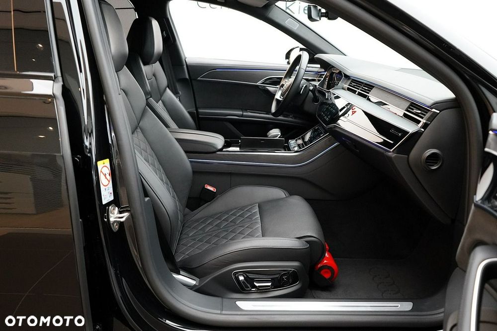 Audi A8 - 28