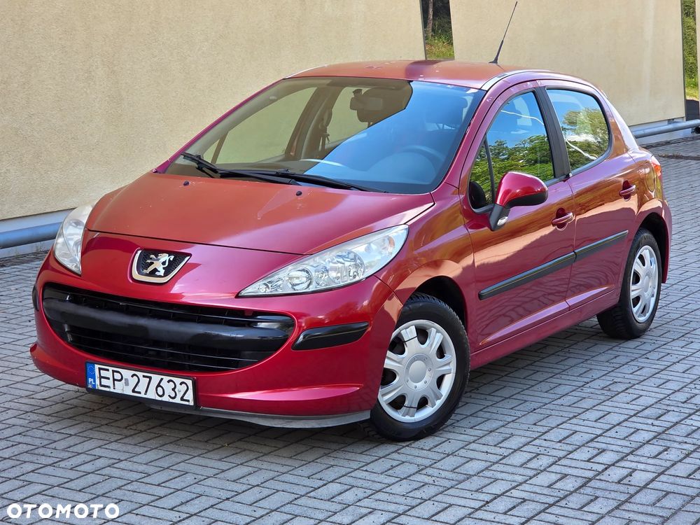 Peugeot 207 1.4 16V Presence - 1