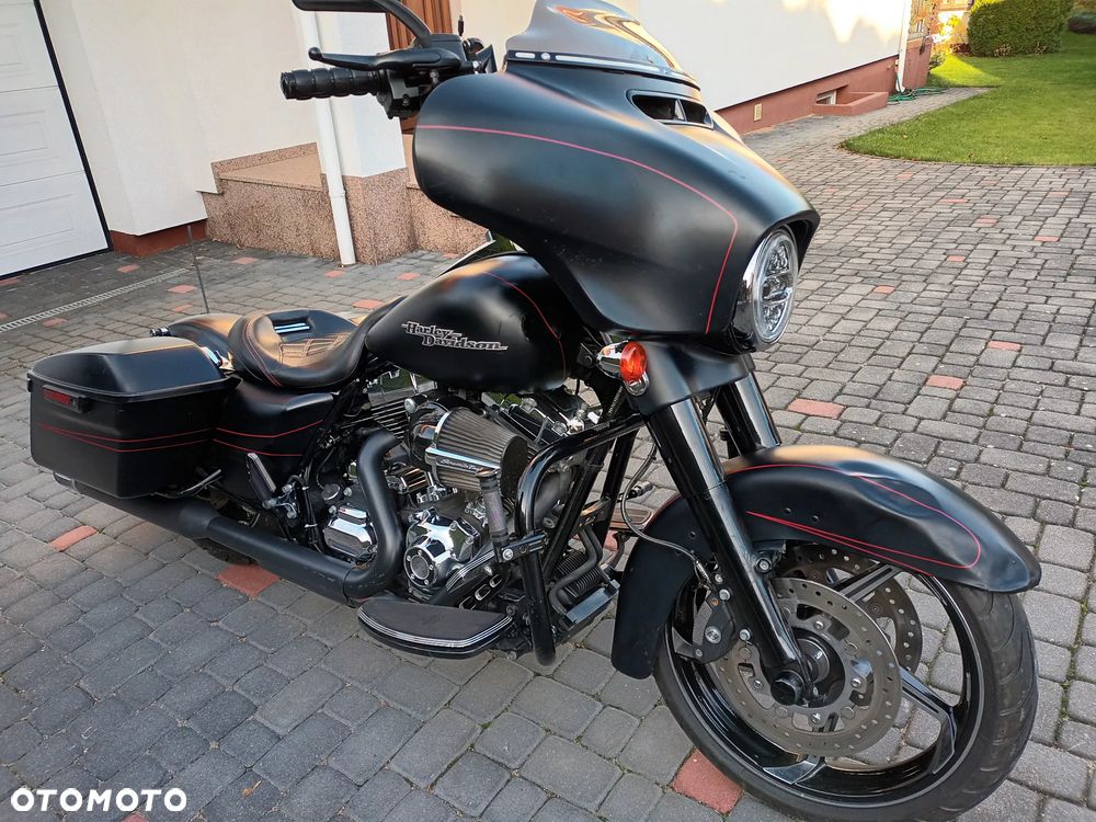 Harley-Davidson Touring Street Glide