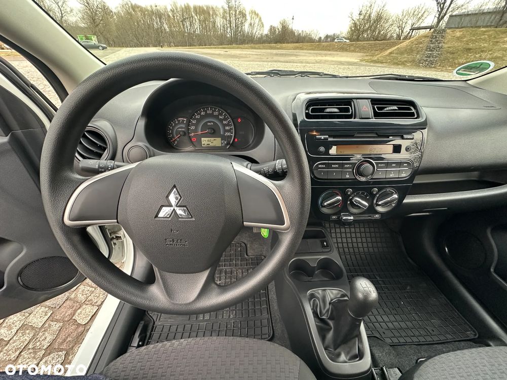 Mitsubishi Space Star - 19