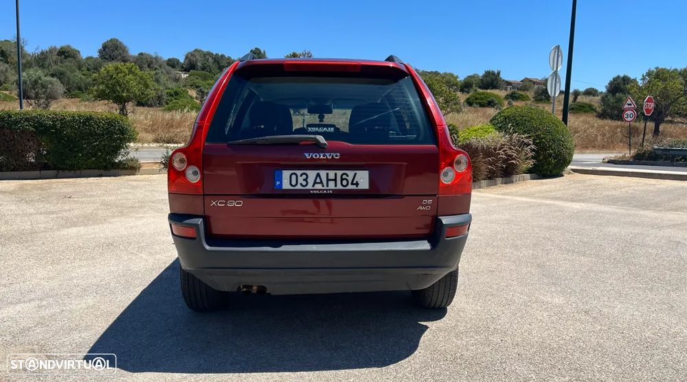 Volvo XC 90 2.4 D5 5L Nivel 2 - 12