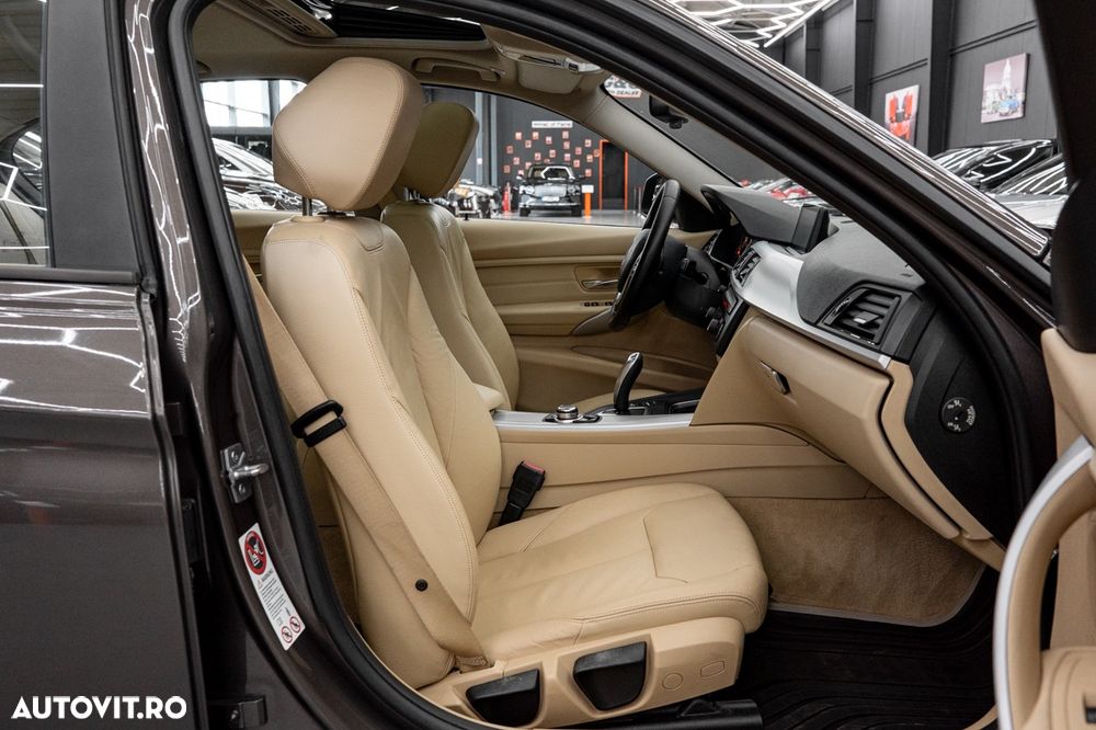 BMW Seria 3 320d xDrive Aut. - 12