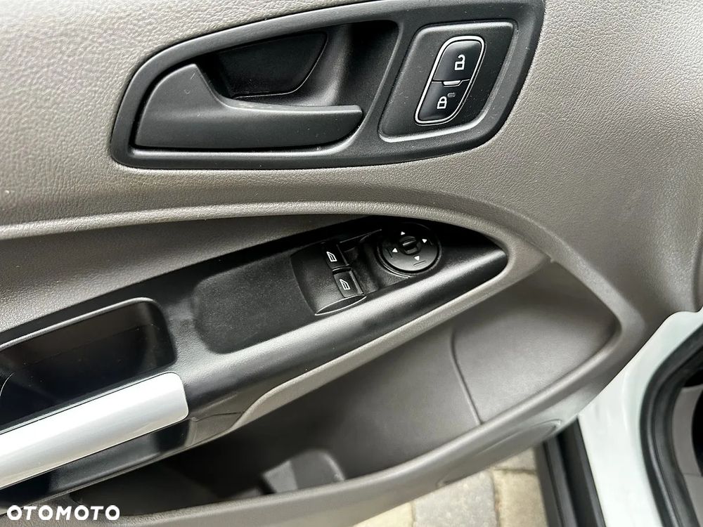 Ford TRANSIT CONNECT - 7