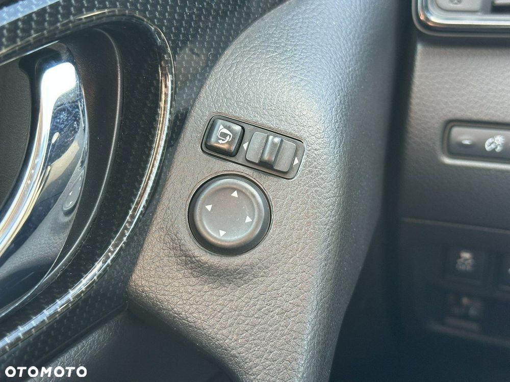 Nissan X-Trail 2.0 dCi N-Connecta 4WD Xtronic - 13