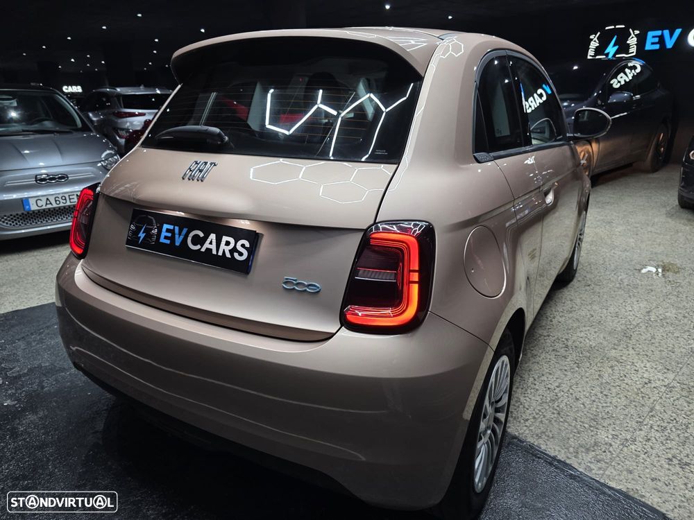 Fiat 500e 3 + 1 42 kWh Icon - 16