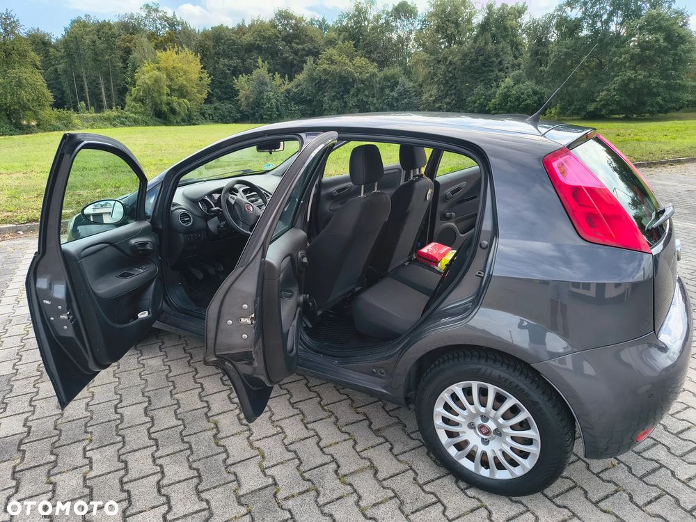 Fiat Punto 2017 photo 2