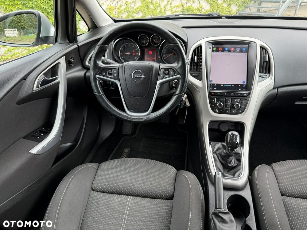 Opel Astra 1.4 T Active EU6 - 19