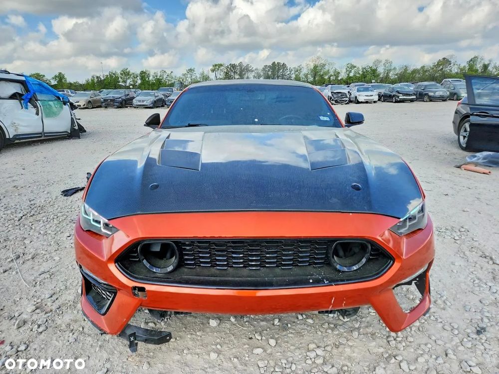 Ford Mustang 5.0 V8 GT - 5