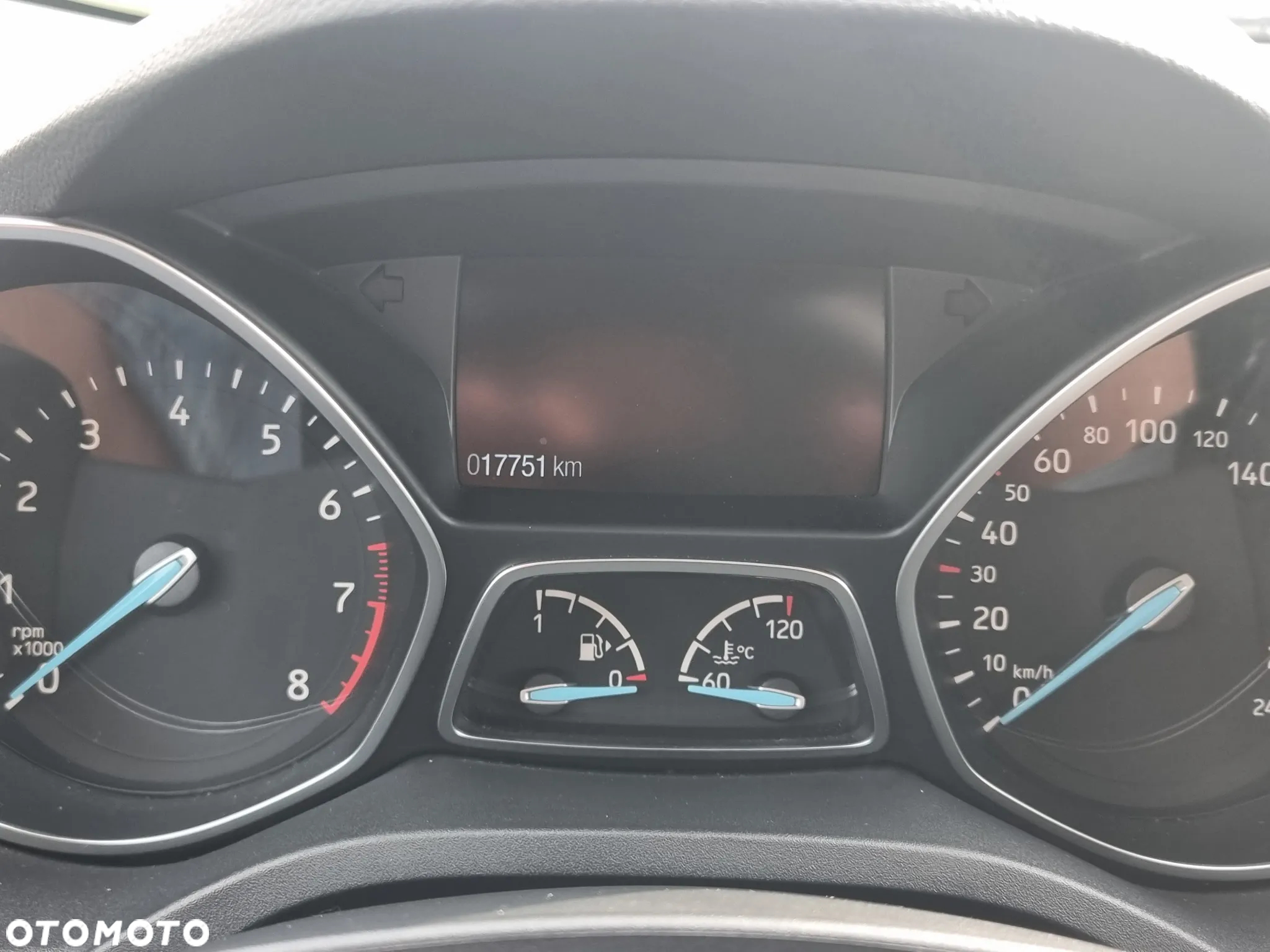 Ford Kuga 1.5 EcoBoost 2x4 SYNC - 13
