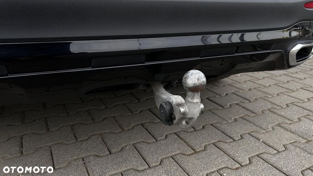 Mercedes-Benz GLC - 10