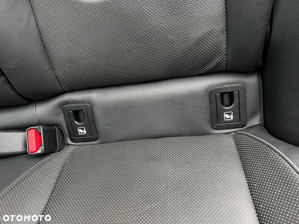 Toyota Corolla 2.0 Lounge - 26