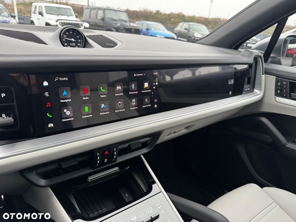 Porsche Cayenne - 13