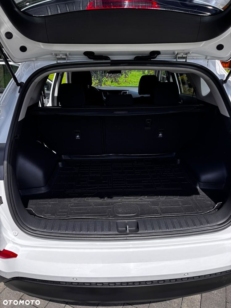 Hyundai Tucson - 16