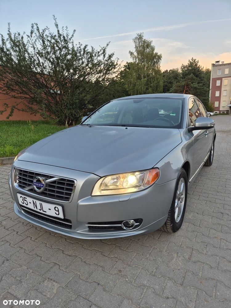Volvo S80 - 1