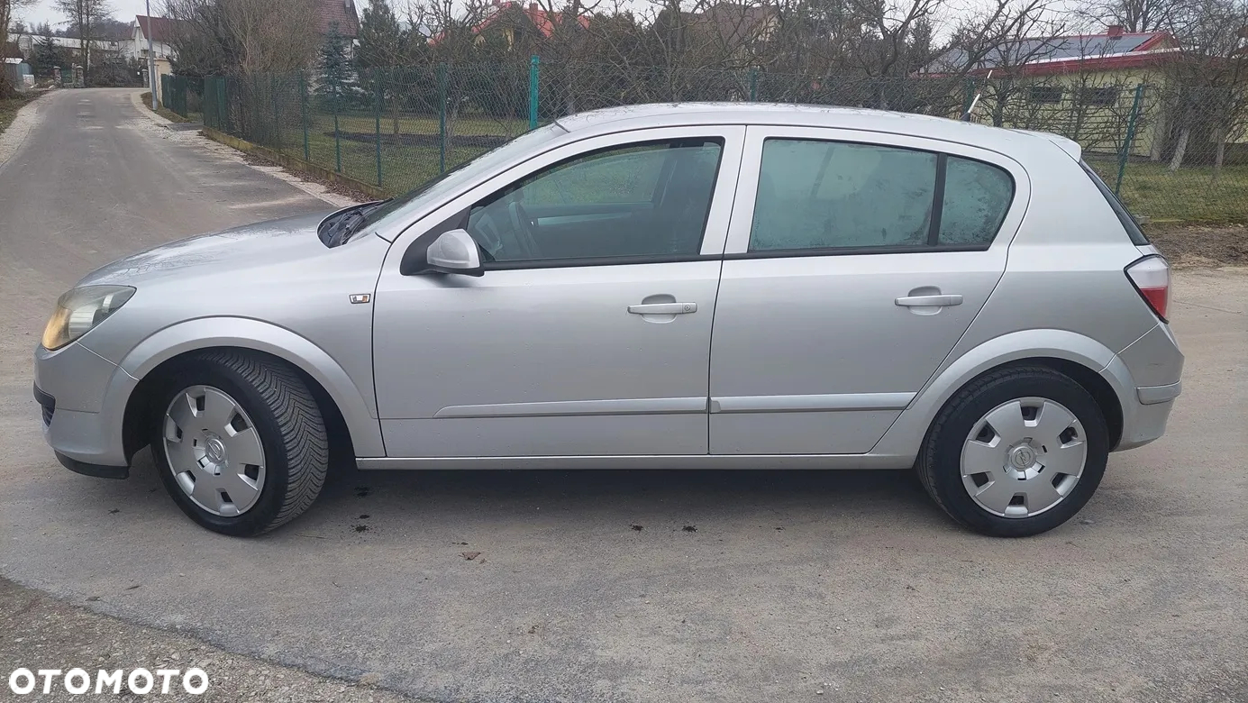 Opel Astra - 2