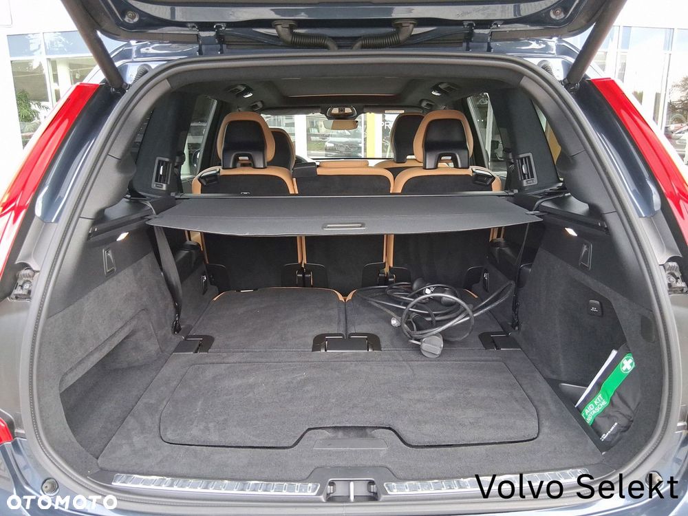 Volvo XC 90 - 29
