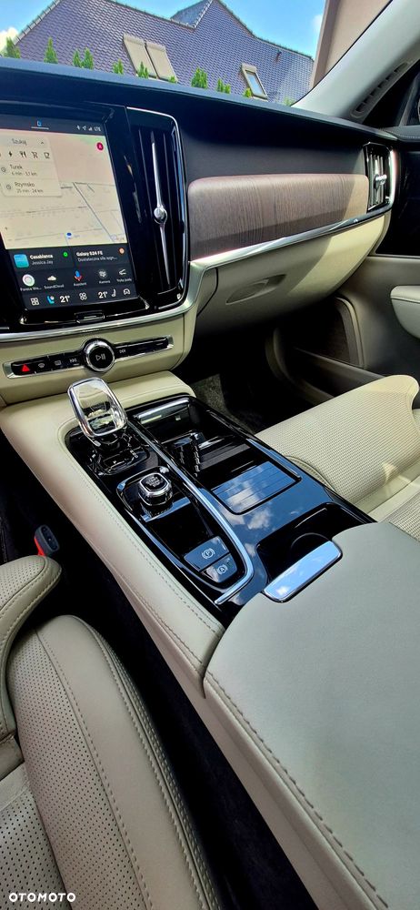 Volvo S90 - 14