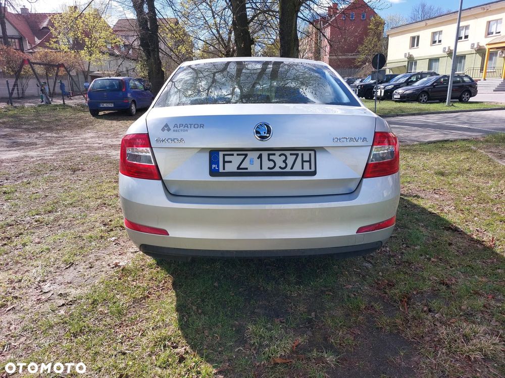 Skoda Octavia 1.6 TDI Edition - 21
