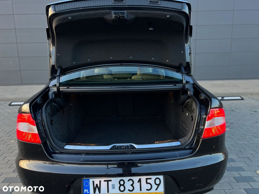 Skoda Superb 2.0 TDI 4x4 Elegance DSG - 39