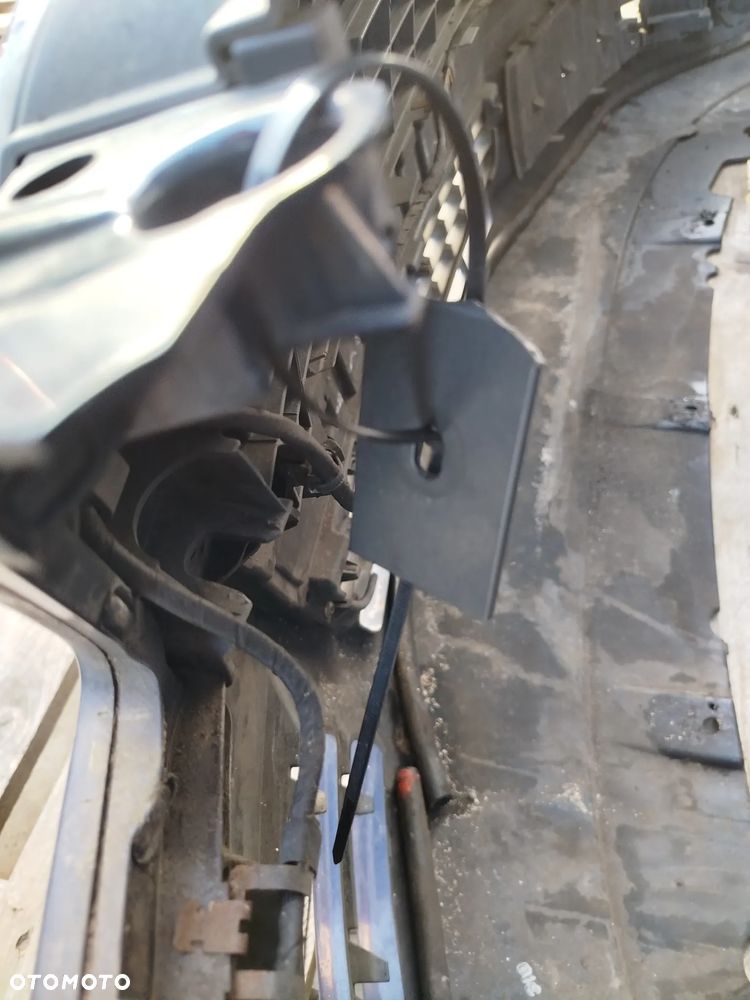 Audi A4 B7  maska plus zderzak Xenon  LZ5J lub LZ5A - 11