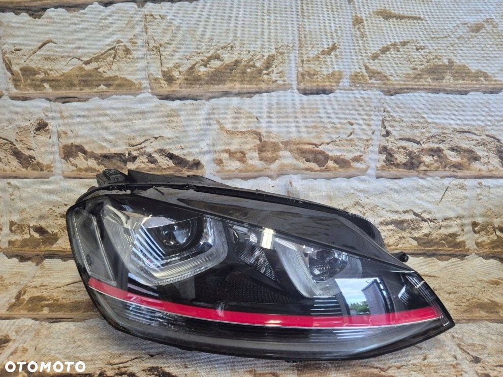 Reflektor Przód strona prawa Volkswagen Golf VII GTI 5G1941752A