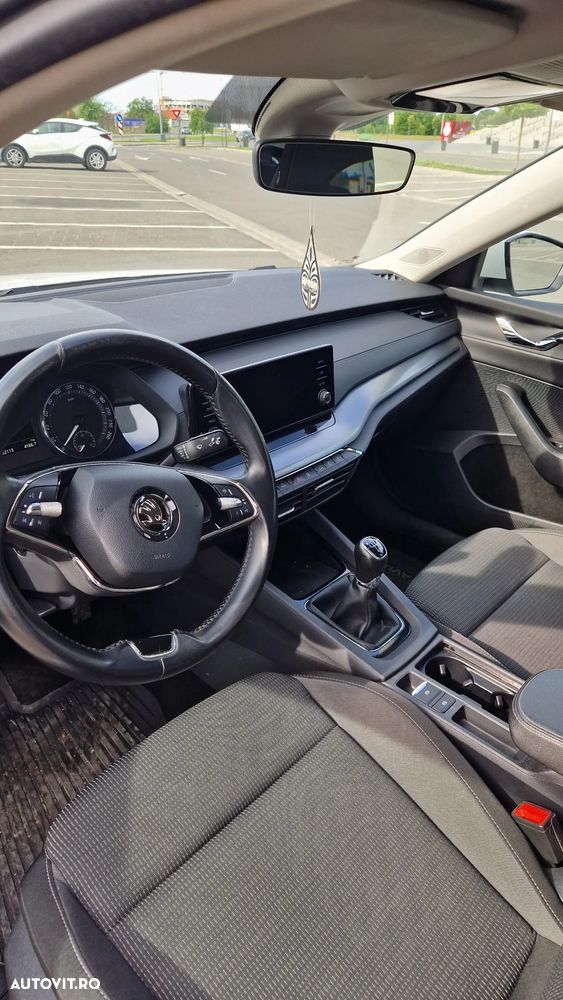 Skoda Octavia 2.0 TDI Style - 10