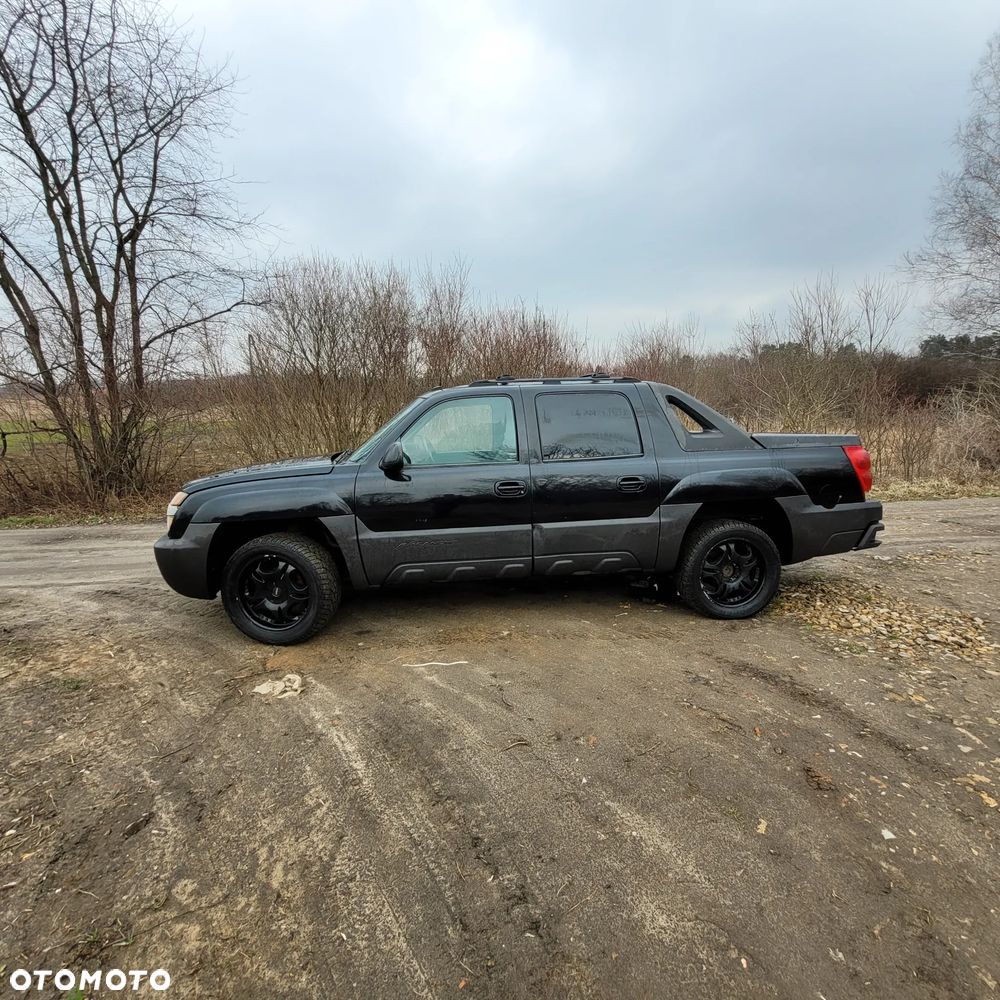 Chevrolet Avalanche 5.3 LS - 20