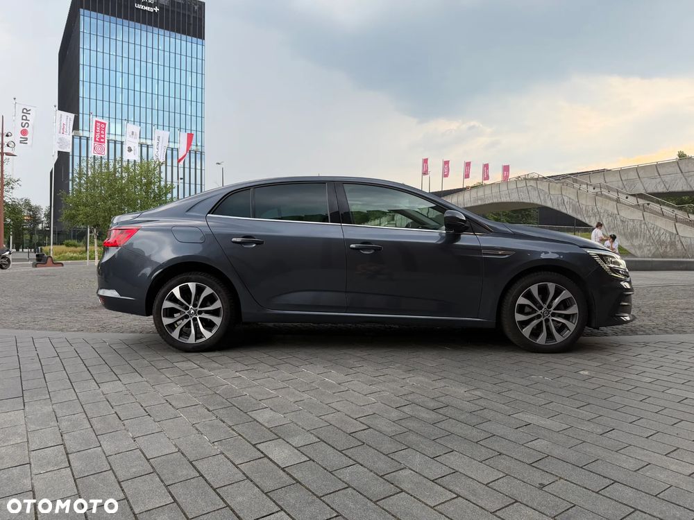 Renault Megane 1.3 TCe Intens EDC - 8