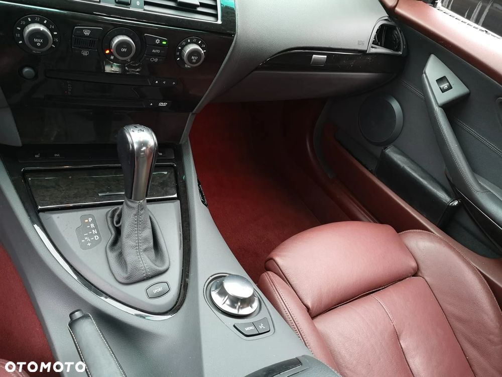 BMW Seria 6 645Ci - 32