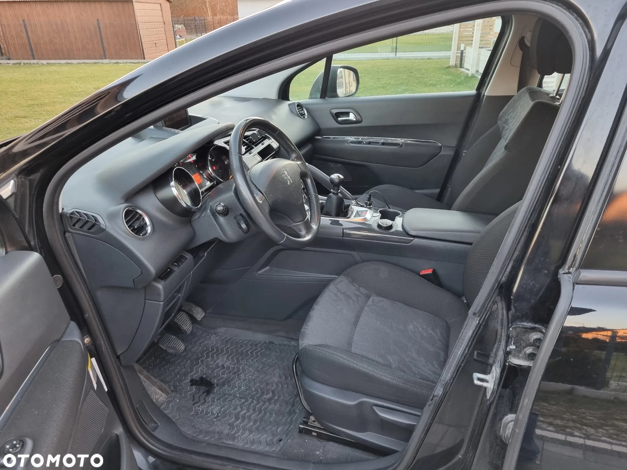 Peugeot 3008 HDi FAP 110 Premium - 9
