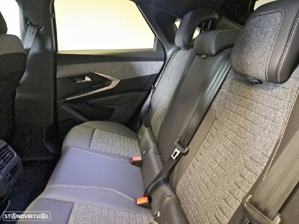 Peugeot 3008 1.2 Hybrid Allure e-DCS6 - 10