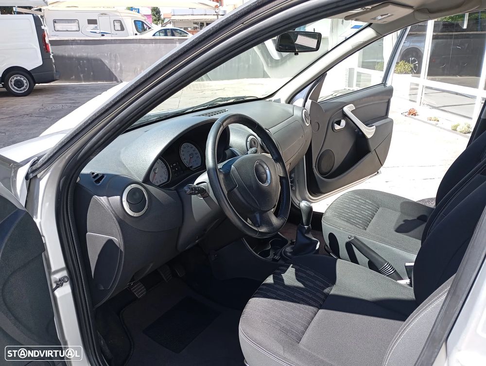 Dacia Sandero 1.4 MPI Ambiance - 10