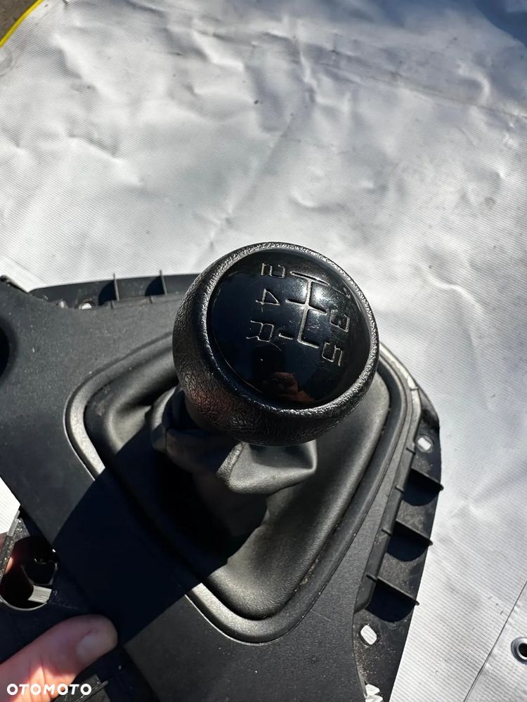 Lewarek Zmiany Biegów Gałka Wybierak Opel Combo E Citroen Berlingo IV Partner IV 9814652680 - 8