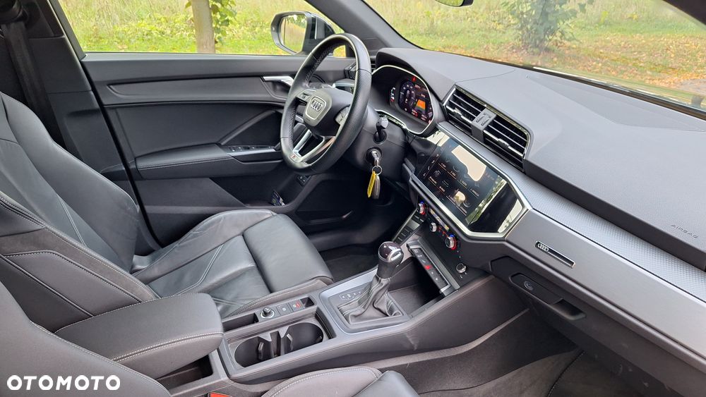 Audi Q3 45 TFSIe S tronic S line - 18