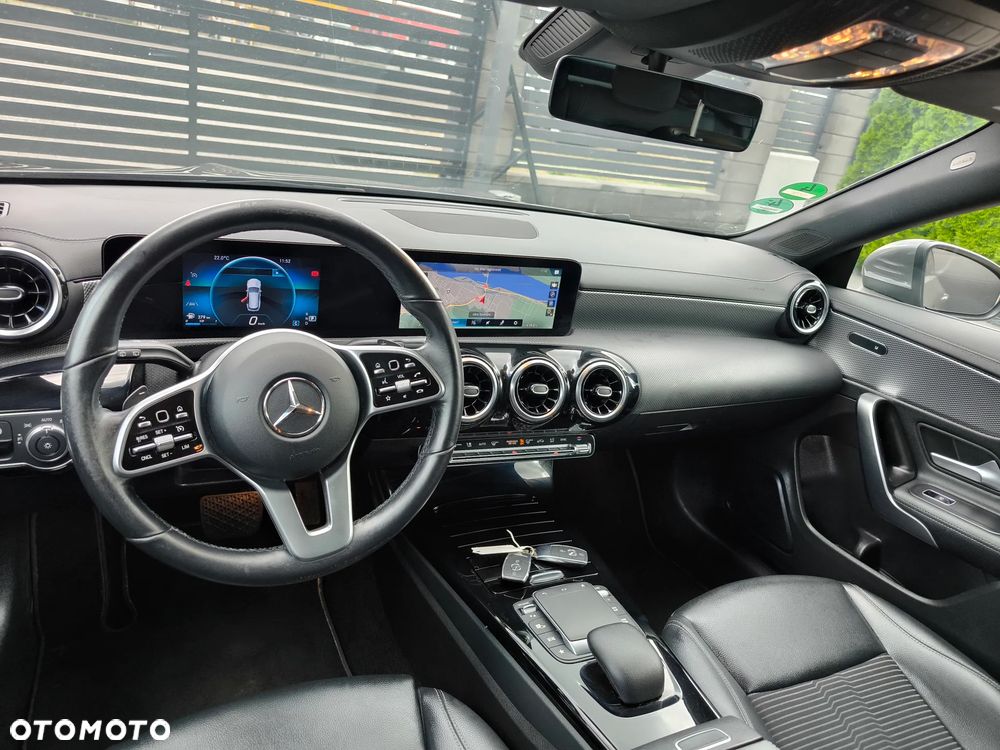 Mercedes-Benz CLA - 9
