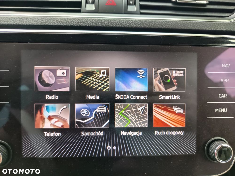 Skoda Superb 2.0 TDI Style DSG7 - 25