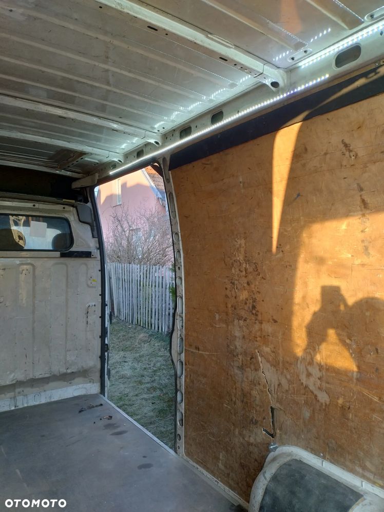 Opel Movano - 11