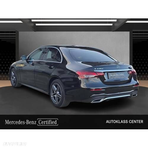 Mercedes-Benz E 220 d 4MATIC Aut. - 3