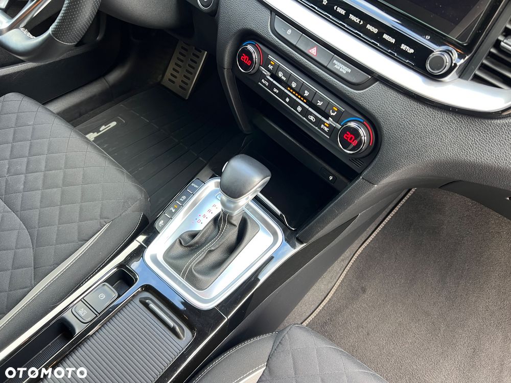 Kia Ceed 1.6 CRDi SCR GT-Line DCT - 16