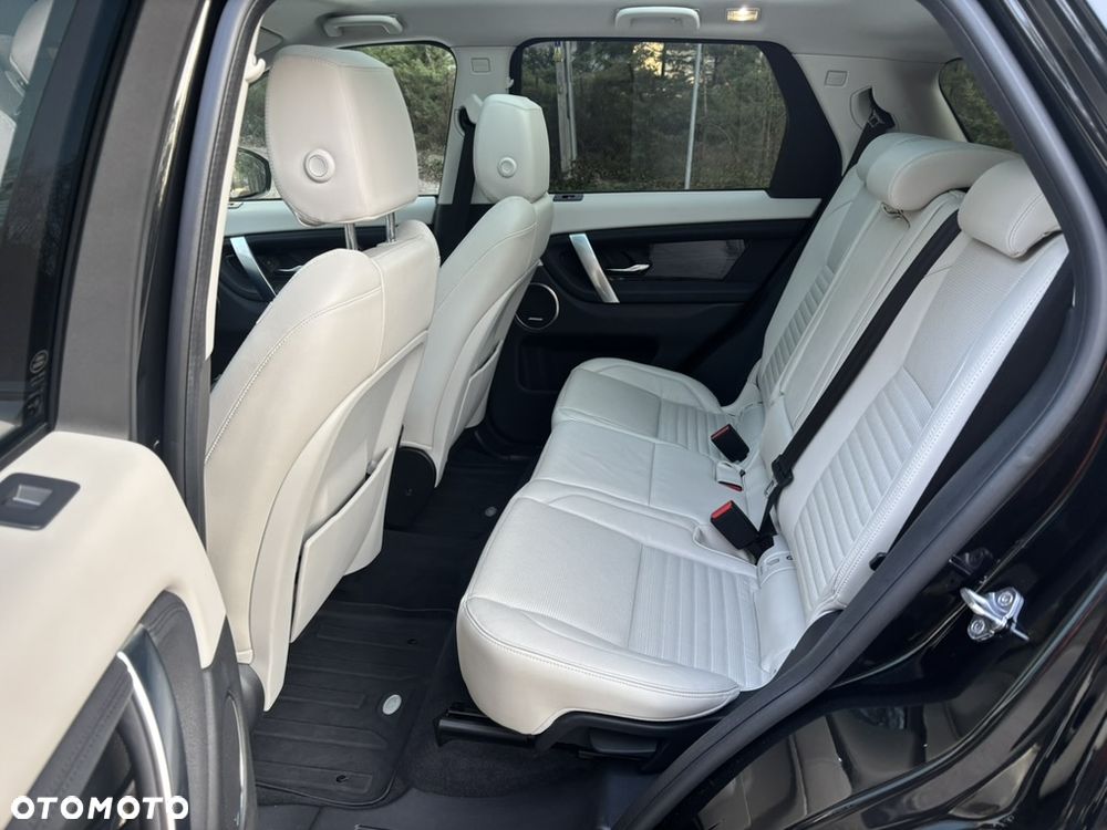 Land Rover Discovery Sport 2.0 D180 SE - 12