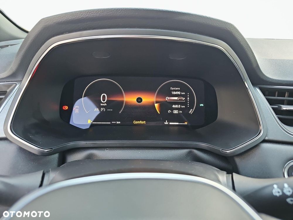 Renault Captur - 20