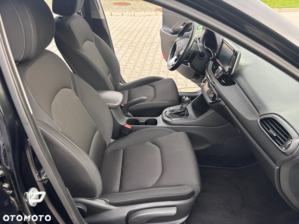 Hyundai i30 1.6 CRDI DCT Prime - 23