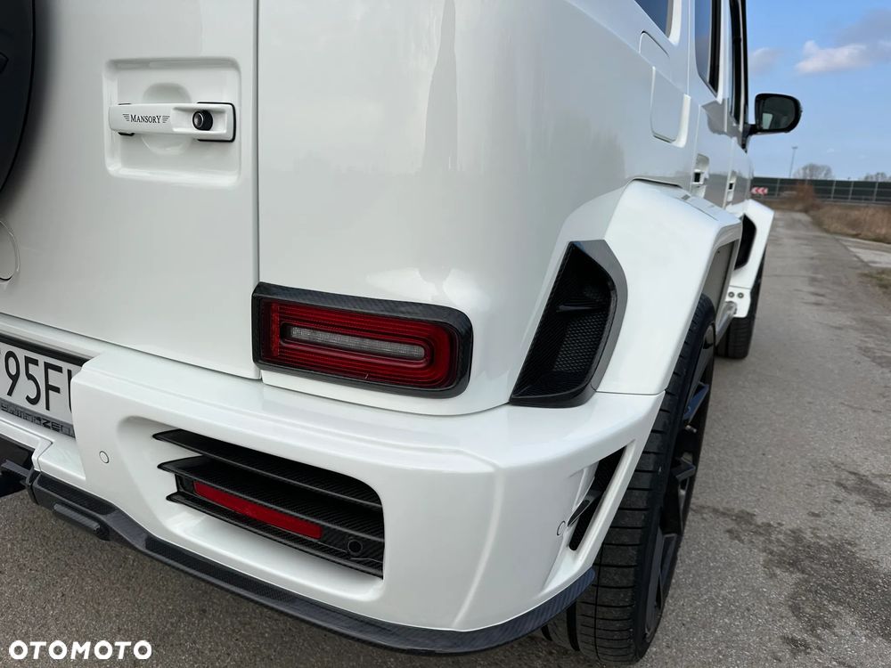 Mercedes-Benz Klasa G AMG 63 - 16