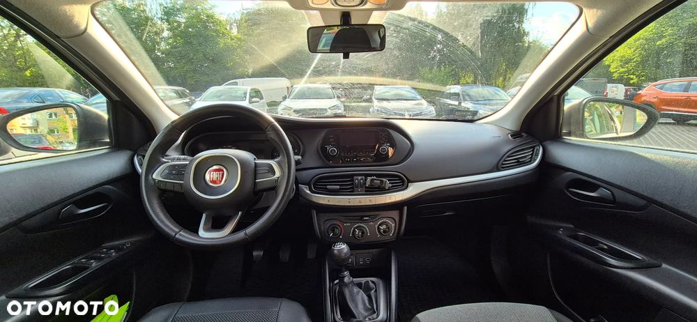 Fiat Tipo 1.4 16V - 4