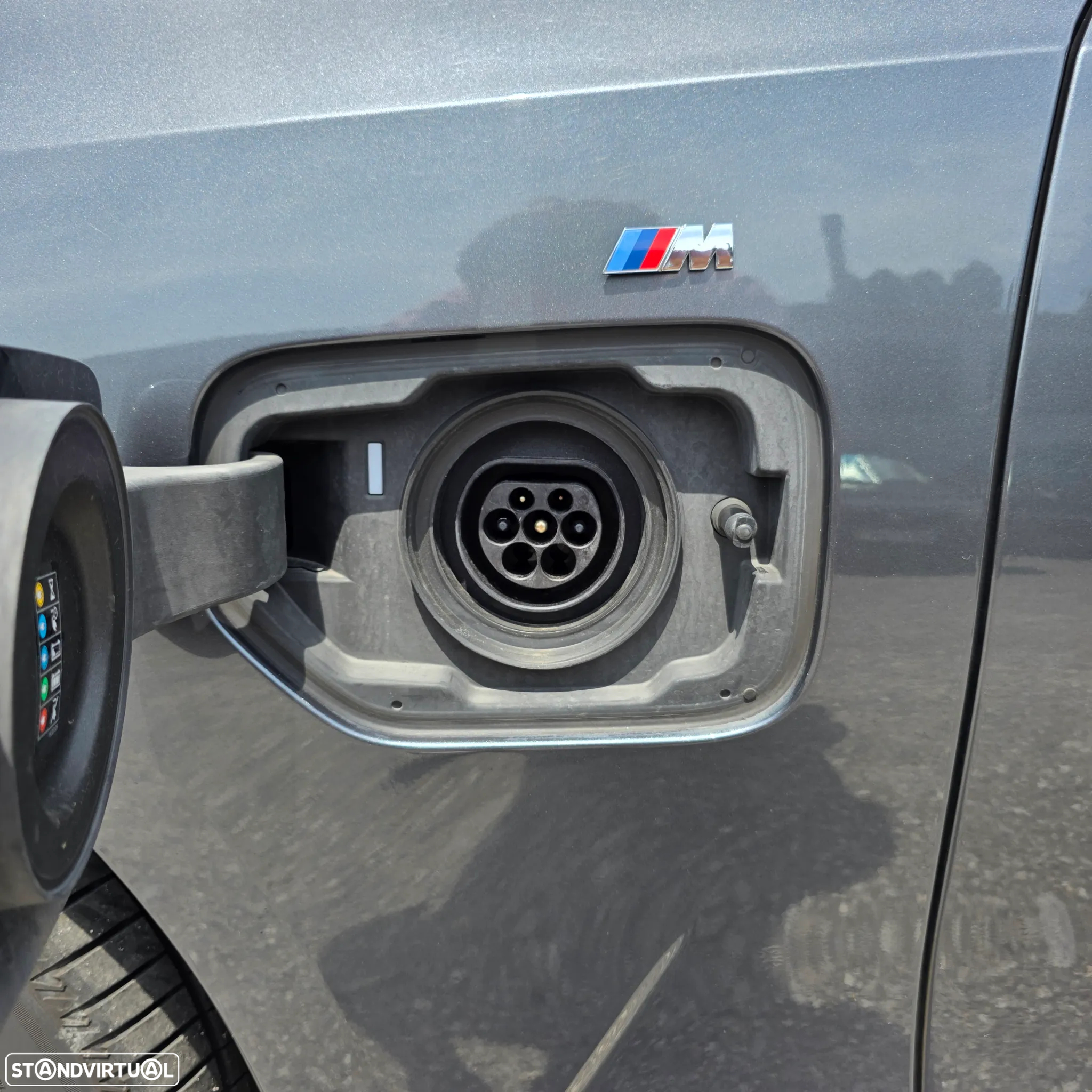 BMW 330 e Pack Desportivo M Pro Auto - 6