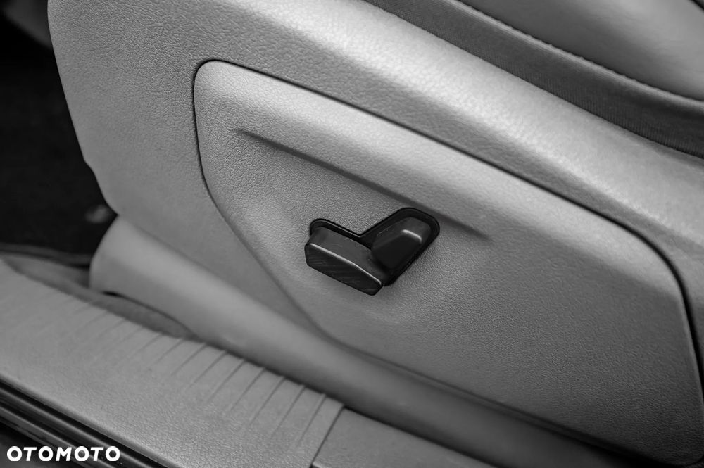 Jeep Grand Cherokee 4.7 Automatik Limited - 26