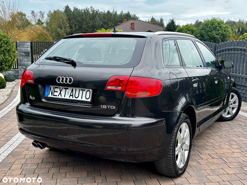 Audi A3 Sportback - 17
