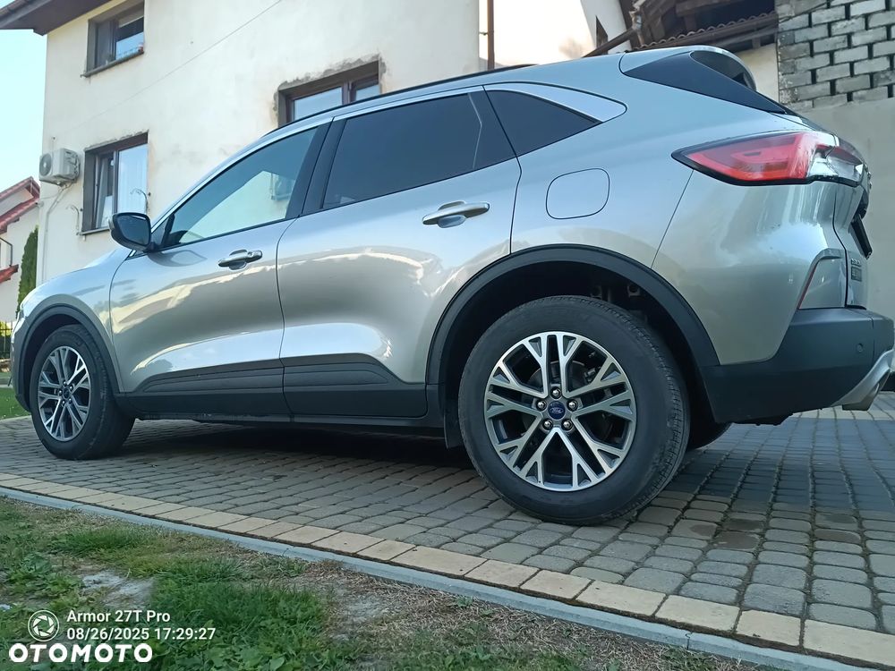 Ford Escape 2.0 EcoBoost AWD Titanium - 19