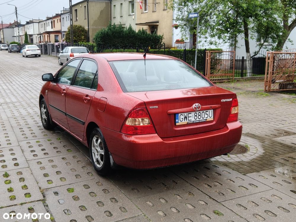 Toyota Corolla - 2