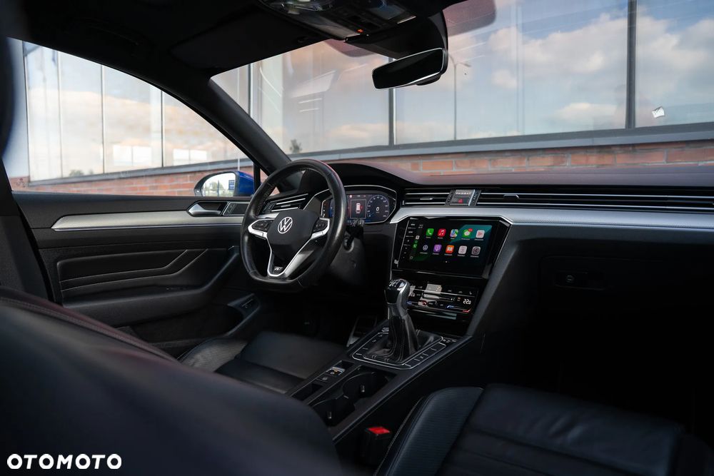 Volkswagen Passat 2.0 TDI SCR Highline - 29